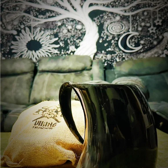 Black Viking Drinking Horn Mug large - Picture 12 of 12